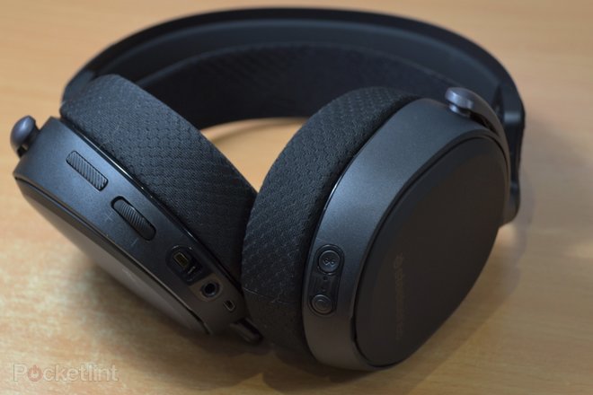 xbox one headset that also works as mic for mac